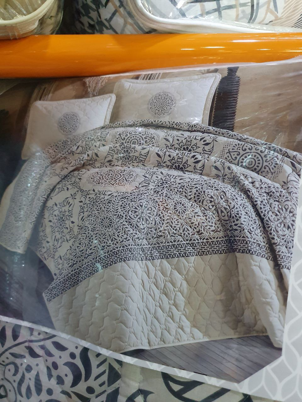 وێنە
